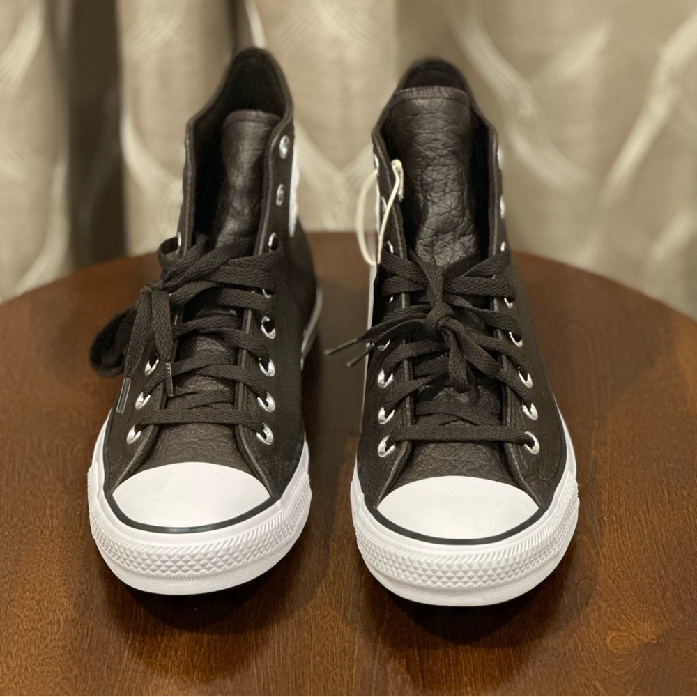 Converse All Star Chuck Taylor New Brown Leather Sneakers - NWT - Picture 5 of 13